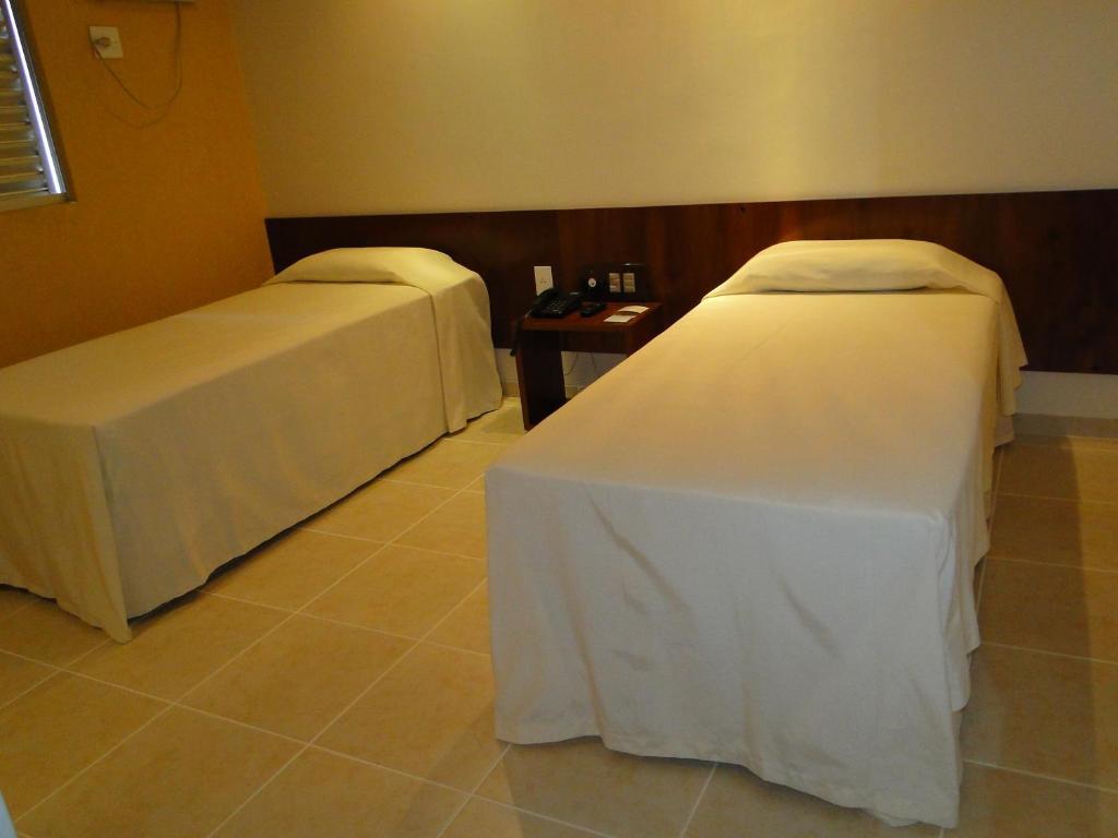 Rio Claro Hotel Jataí Δωμάτιο φωτογραφία
